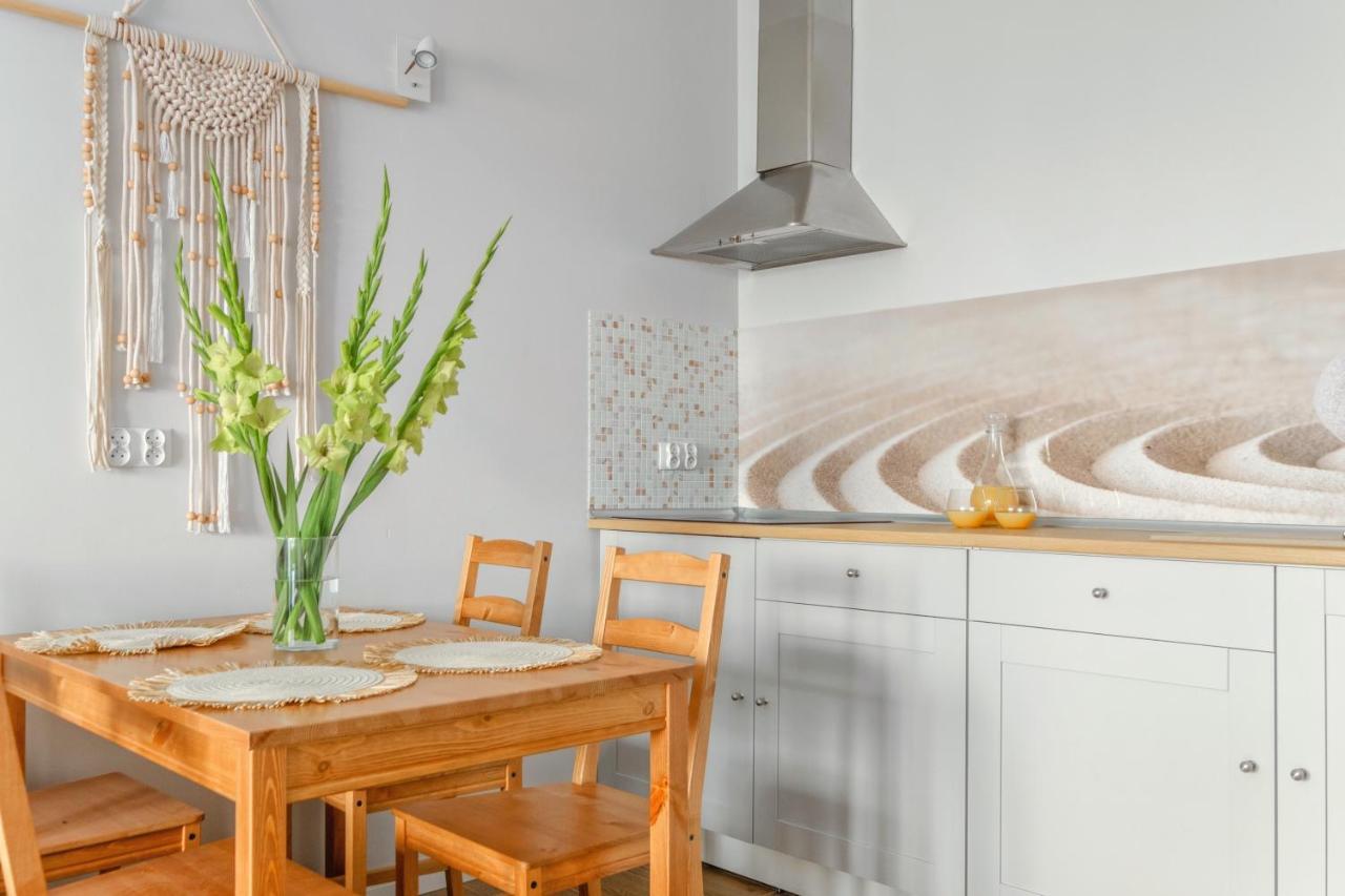 Boho Apartment Janow Z Miejscem Parkingowym Łódź Eksteriør bilde